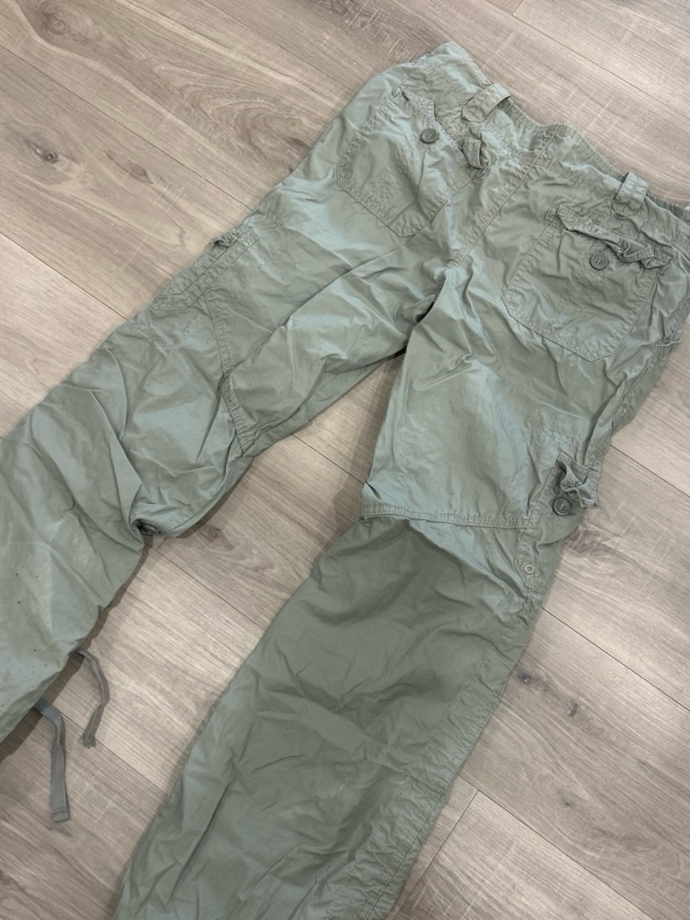 NOBO light sage green casual cargo shorts - Picture 3 of 3